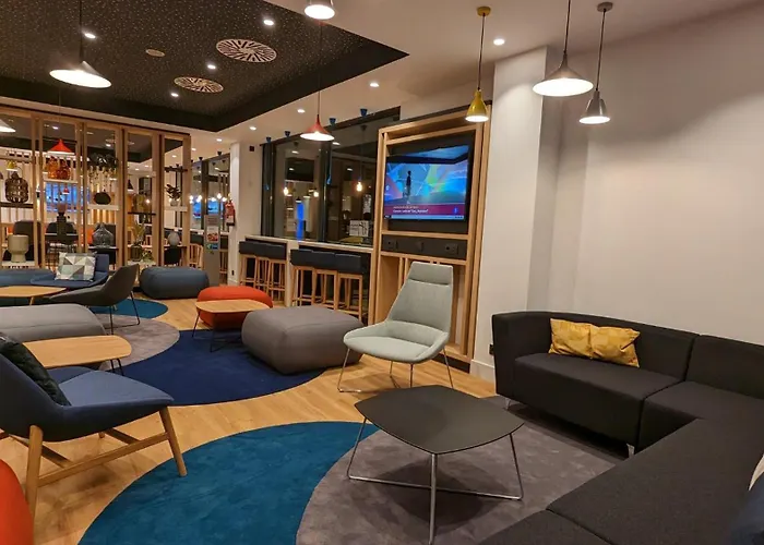 Holiday Inn Express Bilbao Airport By Ihg