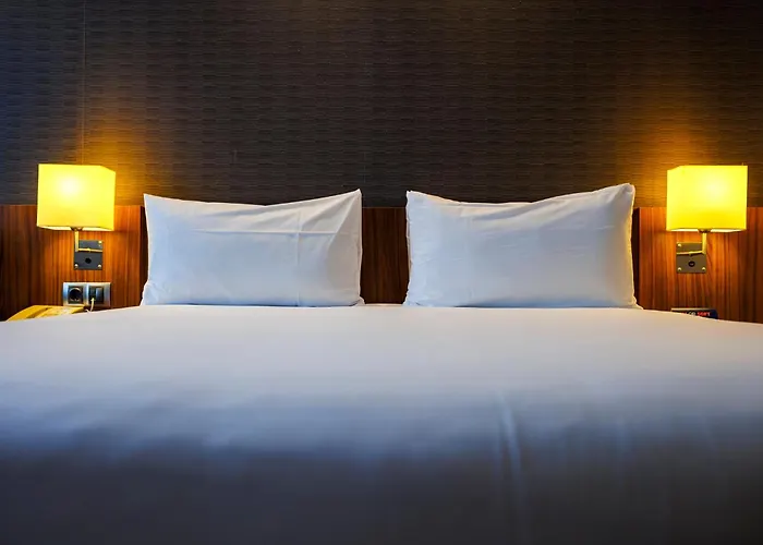 Holiday Inn Express Bilbao Airport By Ihg